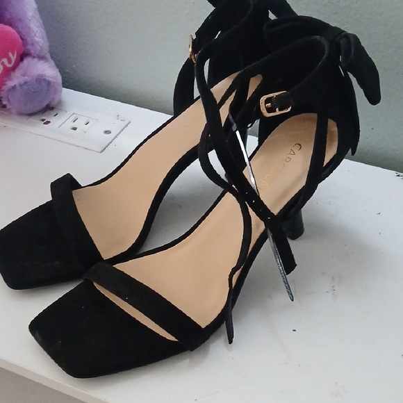 Shoes - Elegant Black Women's Heels